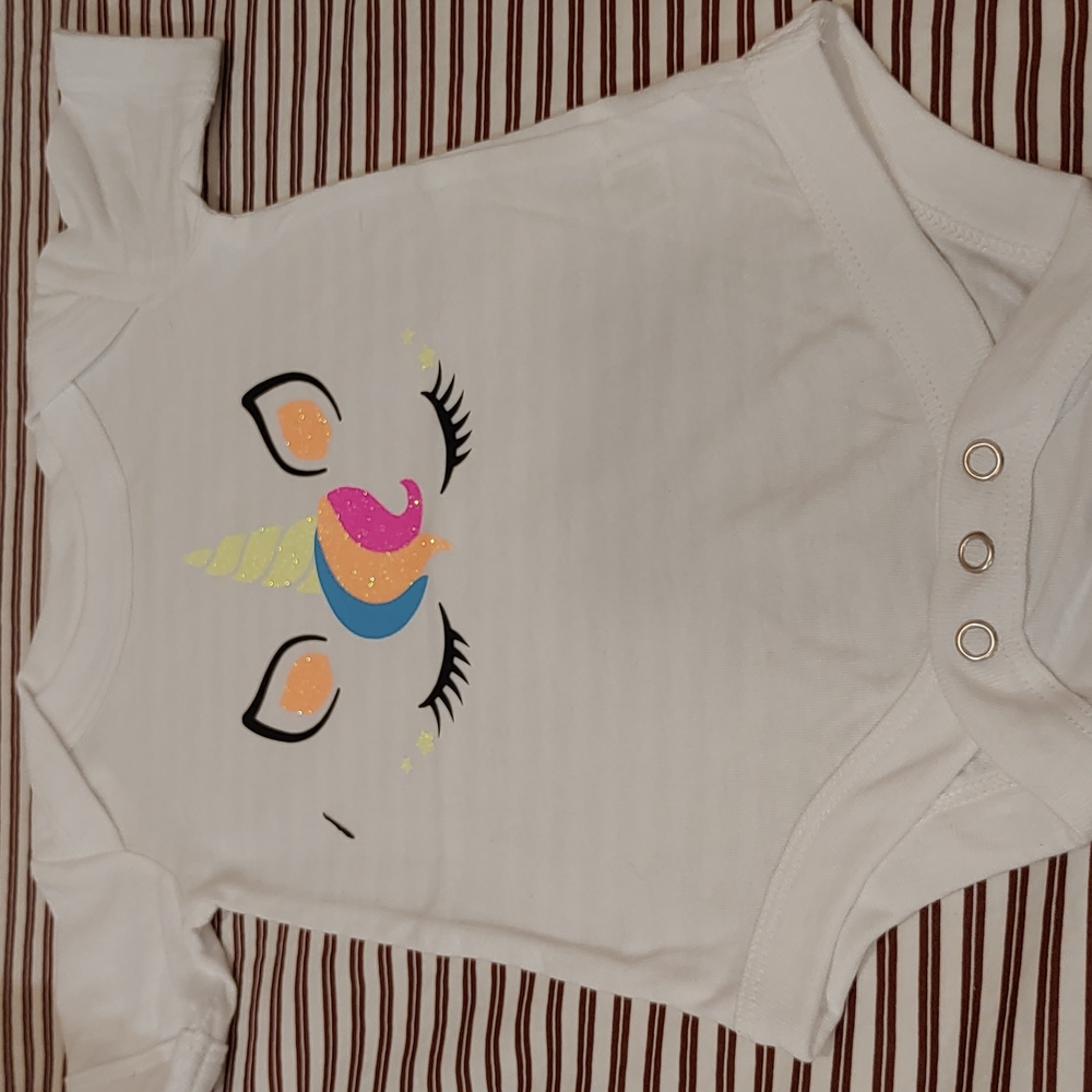 3 FOR $18 NEW ONESIE..UNICORN